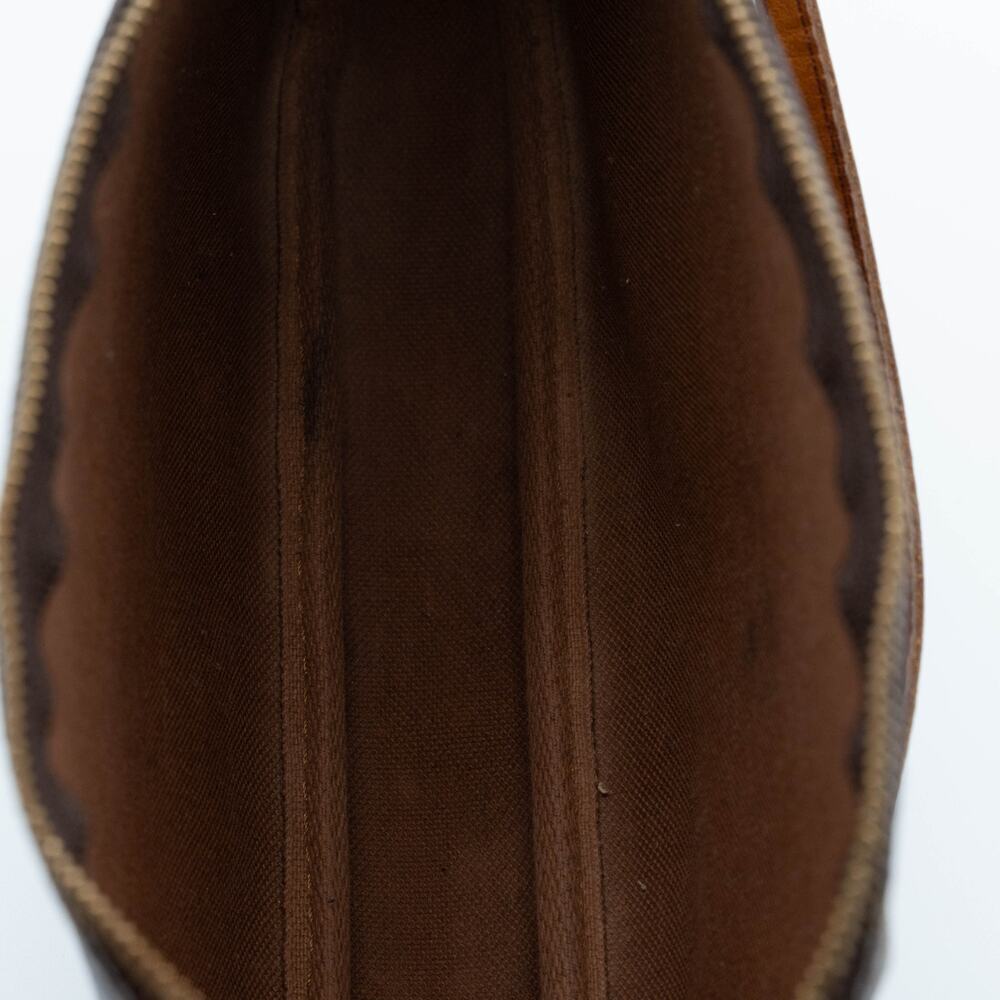 Louis Vuitton Canvas Monogram Pochette Accessoires - Picture 6 of 7